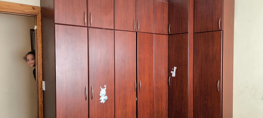 5 Bedroom Property for Sale in Crawford Western Cape